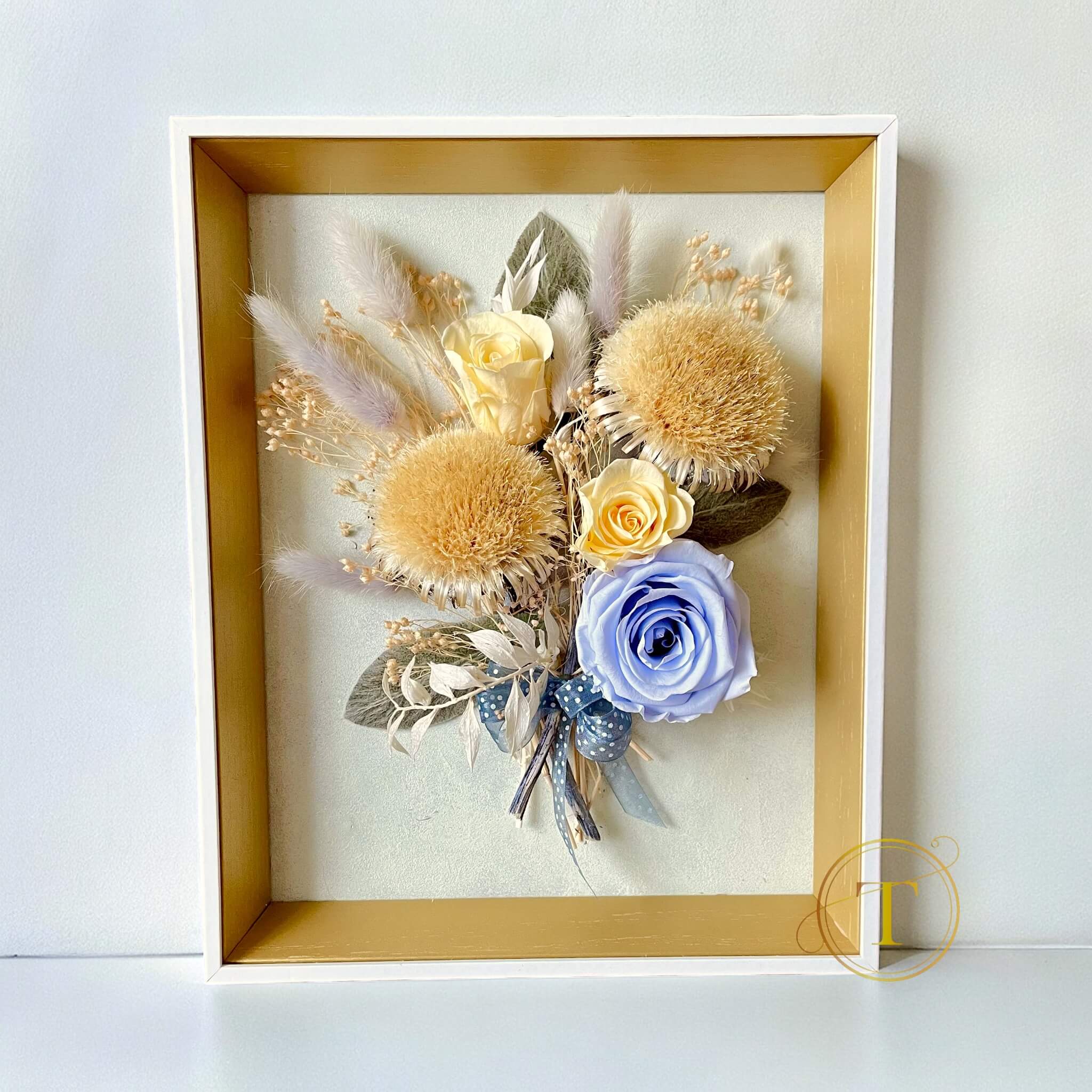 Wild Sophistication: 3D Preserved Flowers Shadow Box, 22 x 27 x 3,5cm