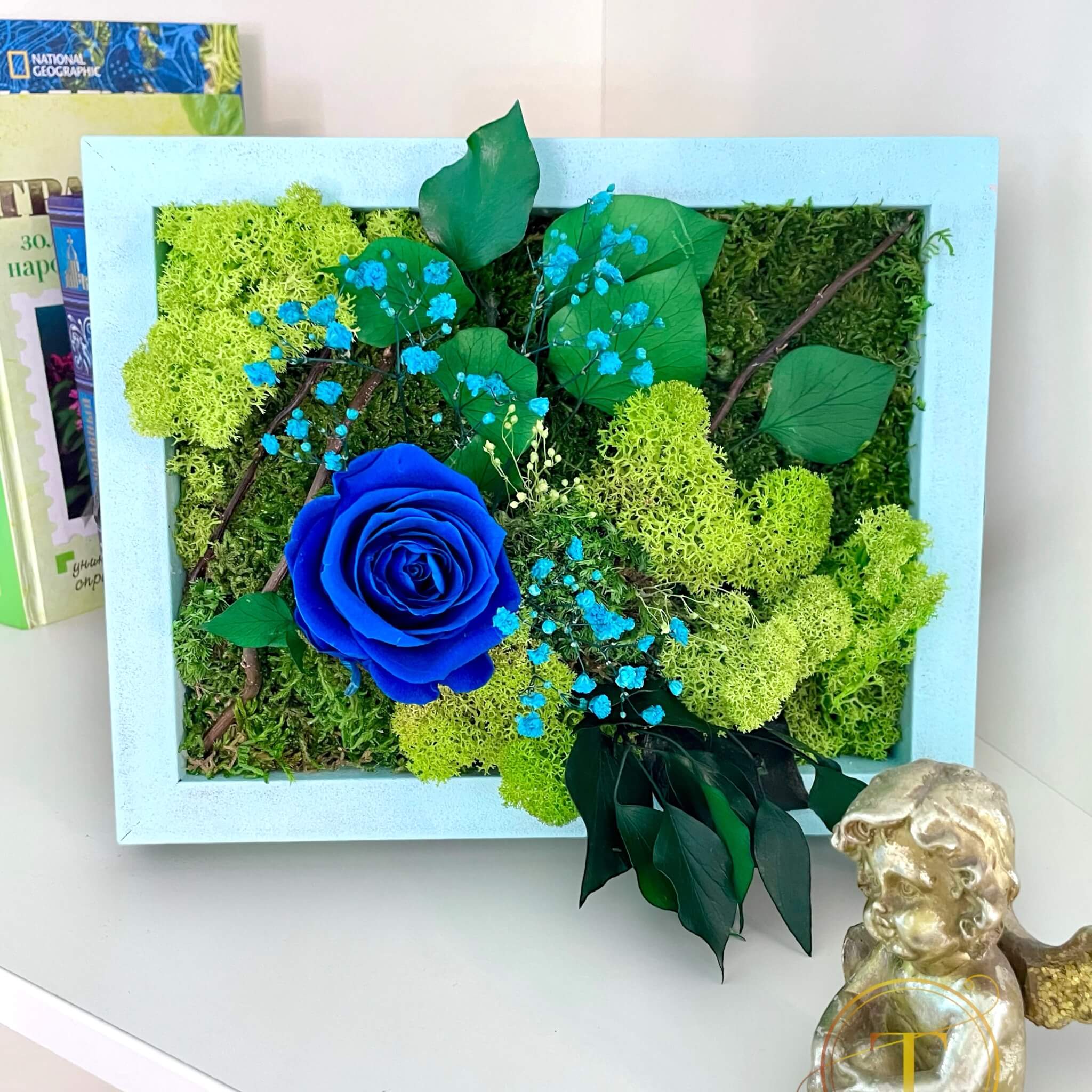 Mossy Garden: Personalized 3D Moss Wall Art with Rose, 18 x 23 cm