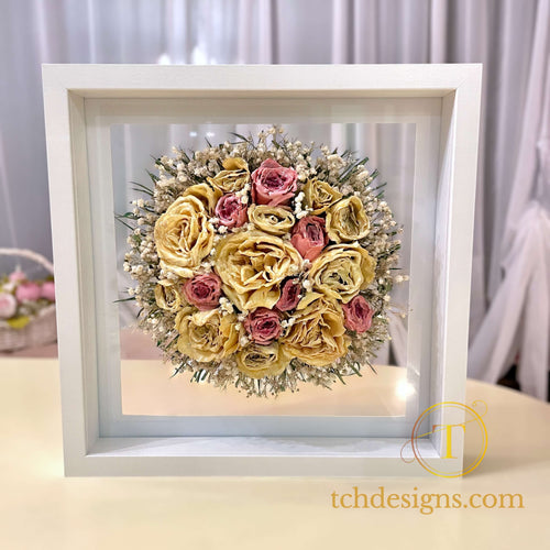 Conservare buchet mireasa uscat, pastrat acasa | Reconditionare in rasina, tablou 3D 32x32 cm