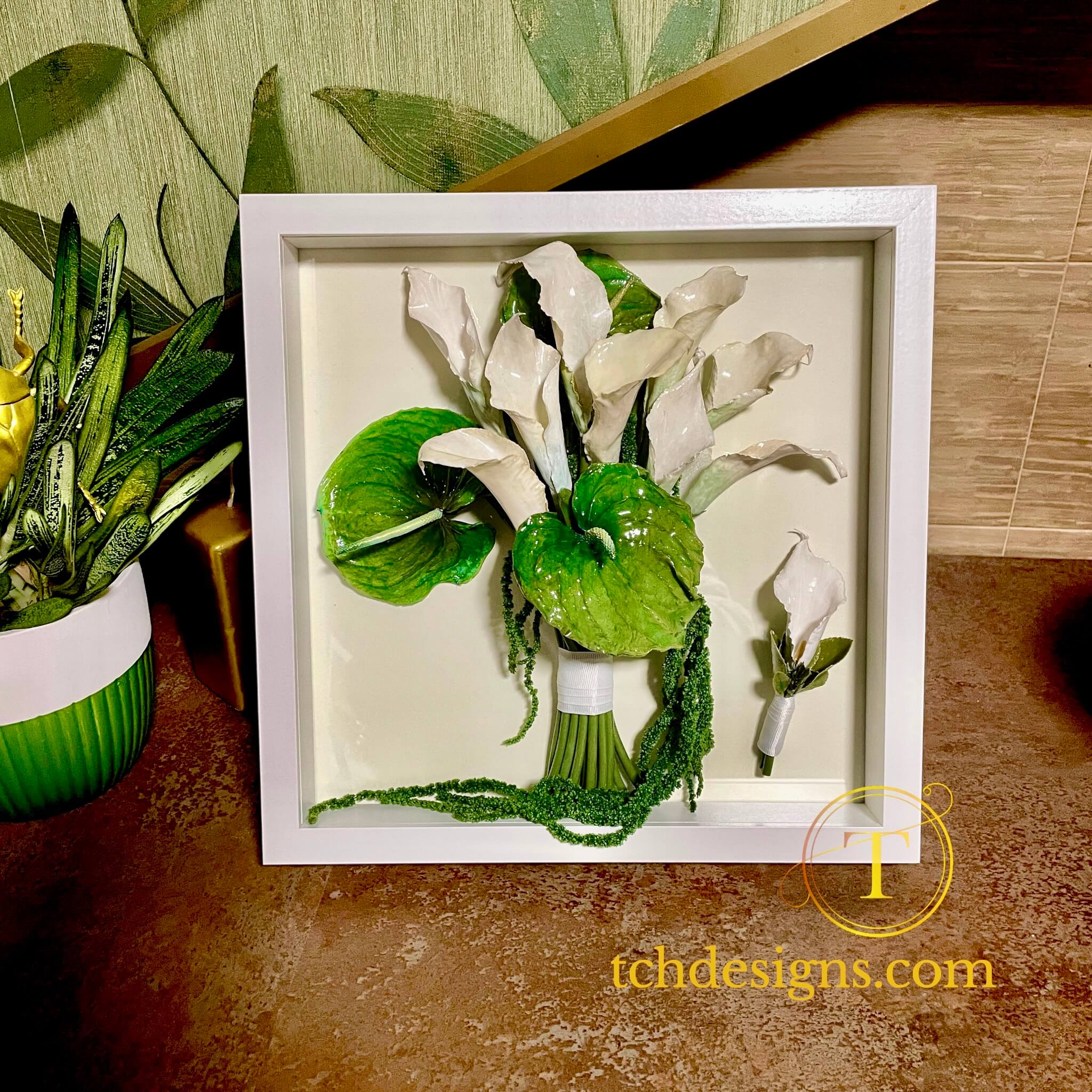 Buchet mireasa cu calele si anturium conservat 3D in rasină | Tablou 3D, 32×32cm