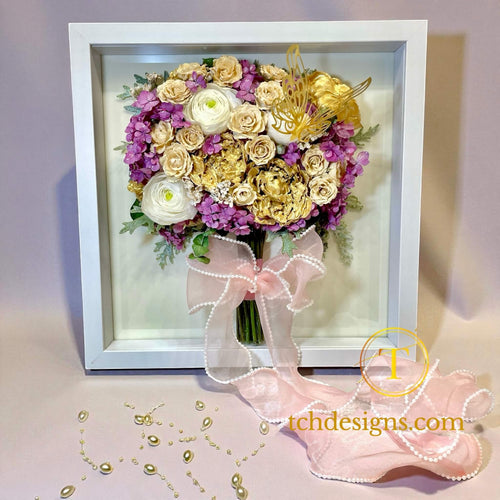 Buchet mireasa romantic conservat in rasina epoxidica | Tablou 3D 32x32 cm